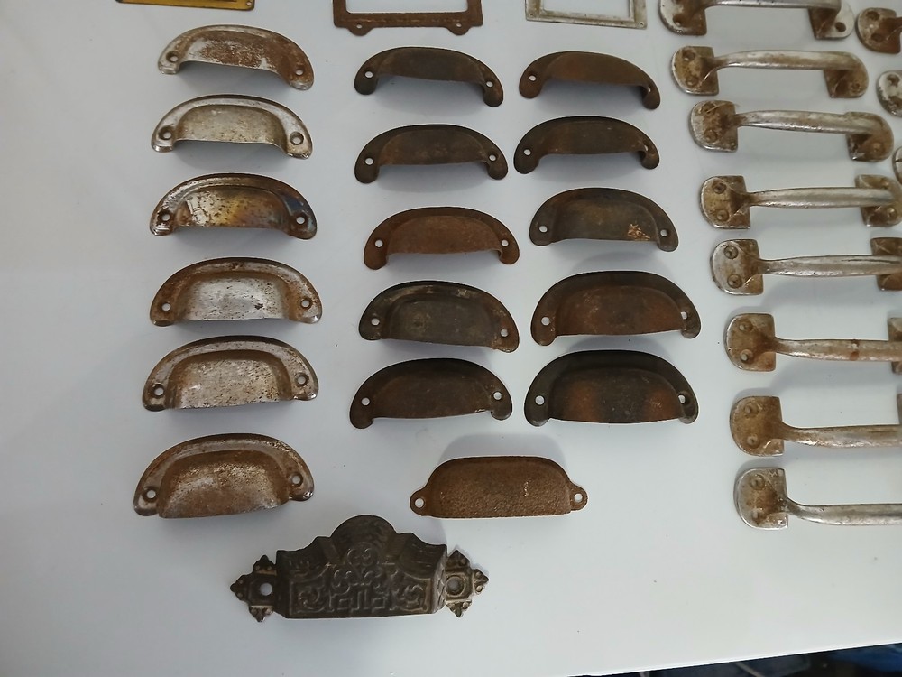 LOT.. CUP DRAWER PULLS, ID PLATES, HEAVY DUTY HARDWARE PULLS, ETC