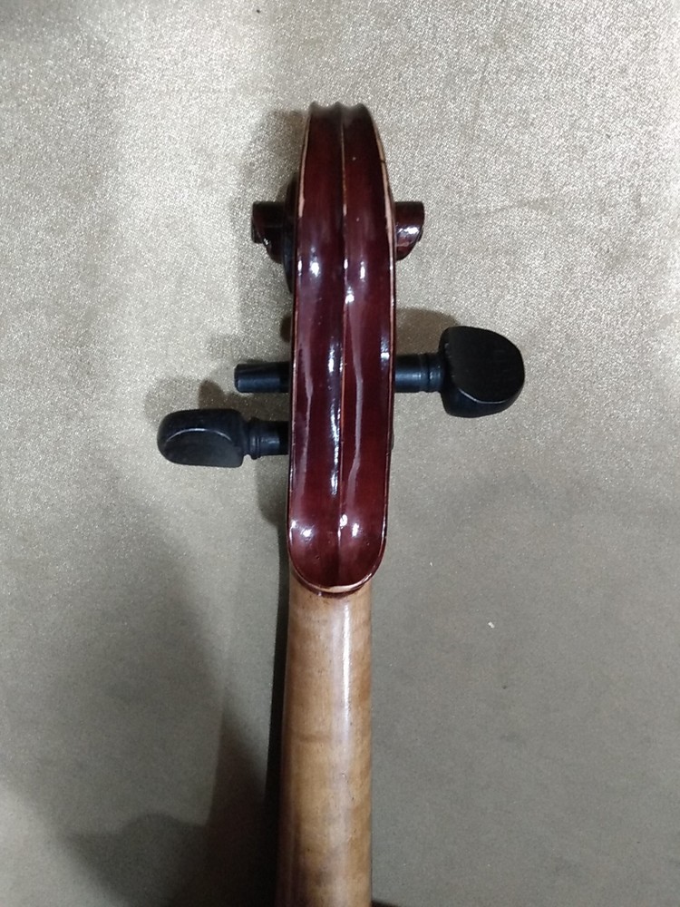 Beautiful Antique Handmade Violin