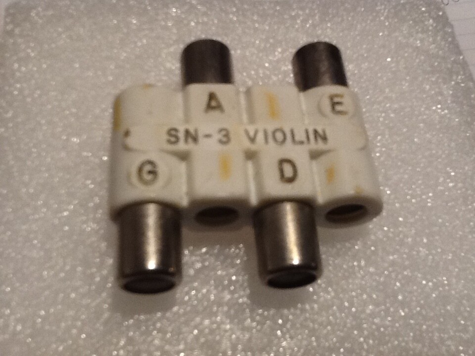 SN-3 Violin Mandolin Super Pitch Pipe