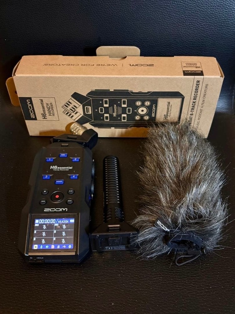 Zoom H6 Essential W/SSH-6e Shotgun Microphone 32-Bit Audio Recorder Tested