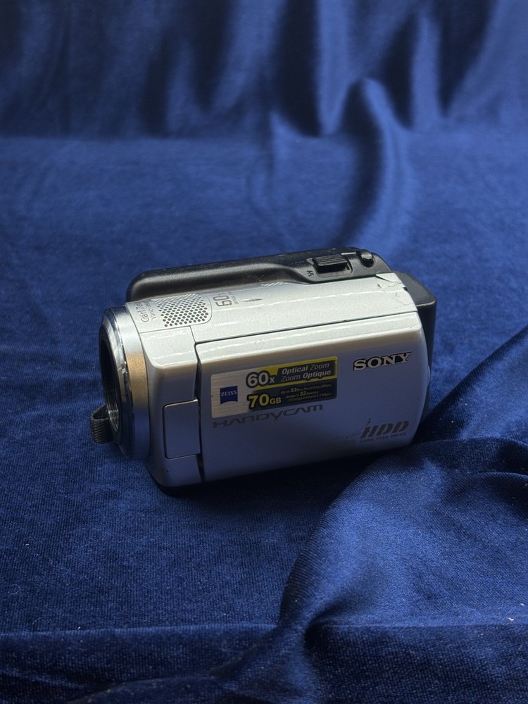 Sony Handycam DCR-SR38E / Camera Only/ Working