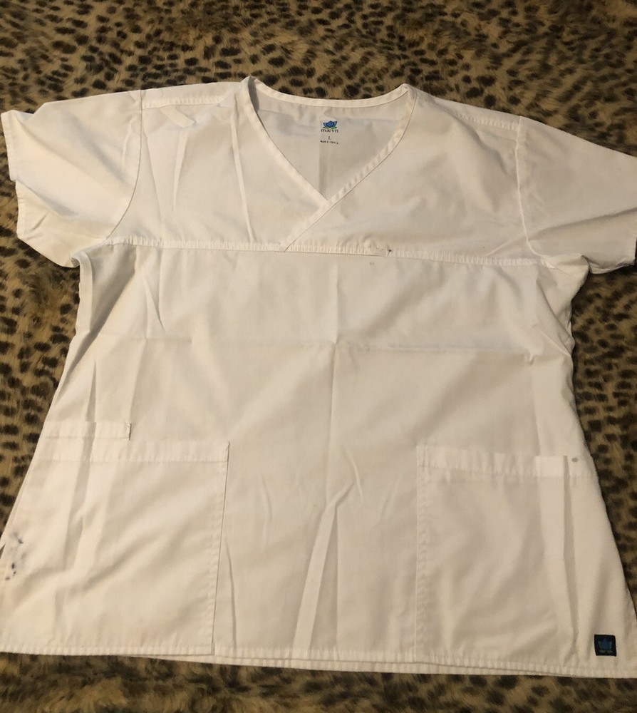 Women Scrub Set/ Large/ White
