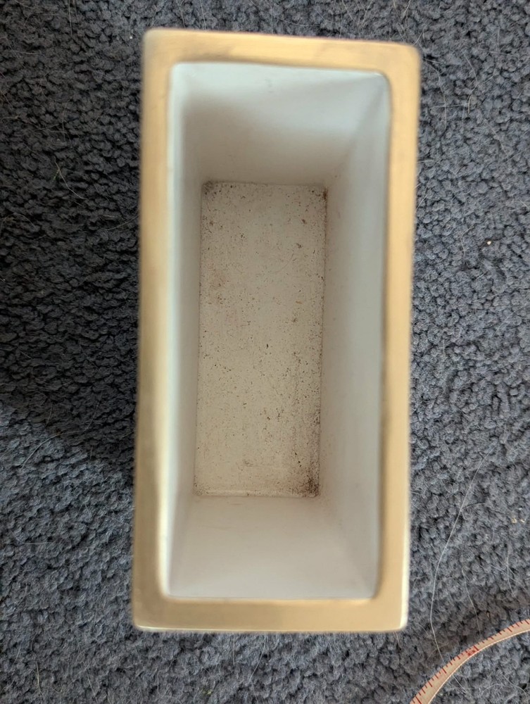 (5) White and gold bathroom accessories