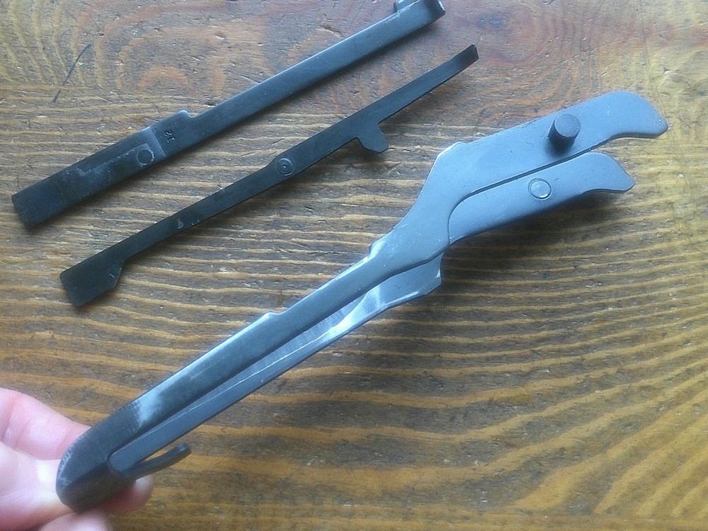 Mossberg 500 12ga Elevator & Stops Good Shape 590