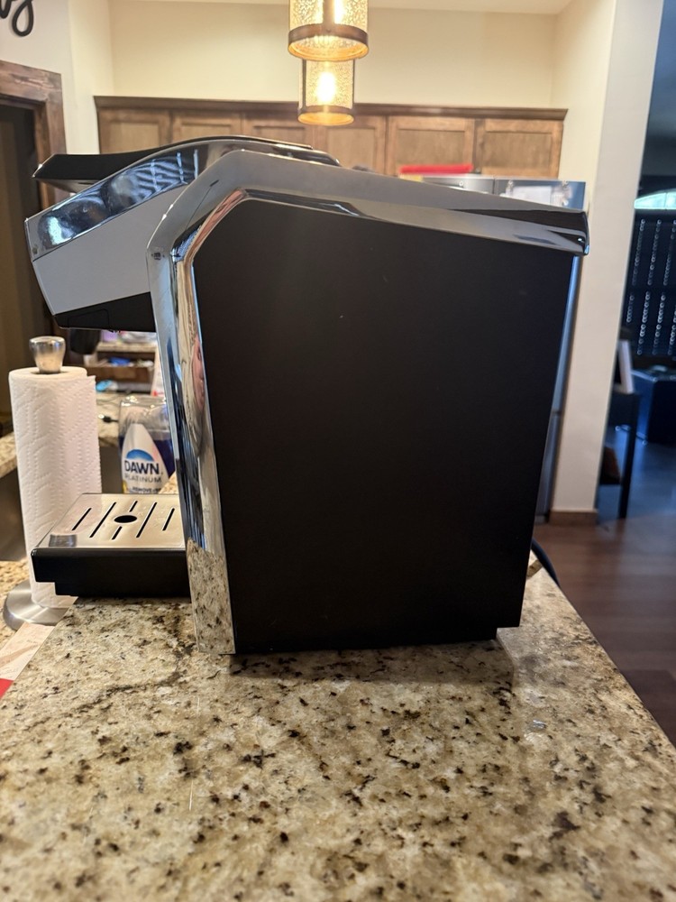 Keurig Commercial Coffee Maker Model V1200