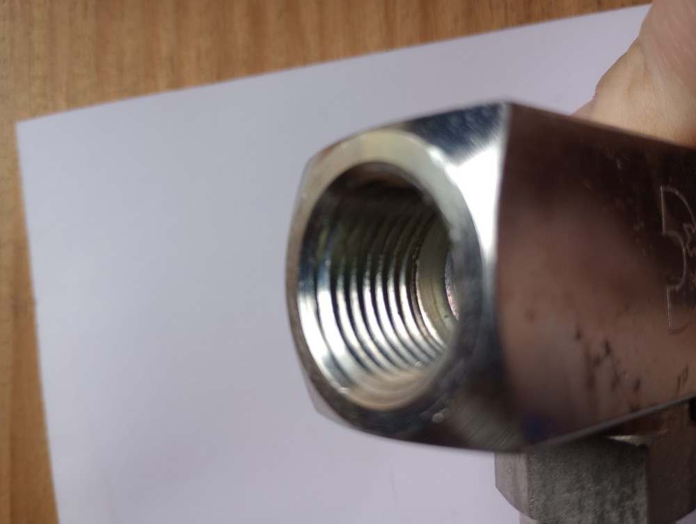 C & C High Pressure Needle Valve