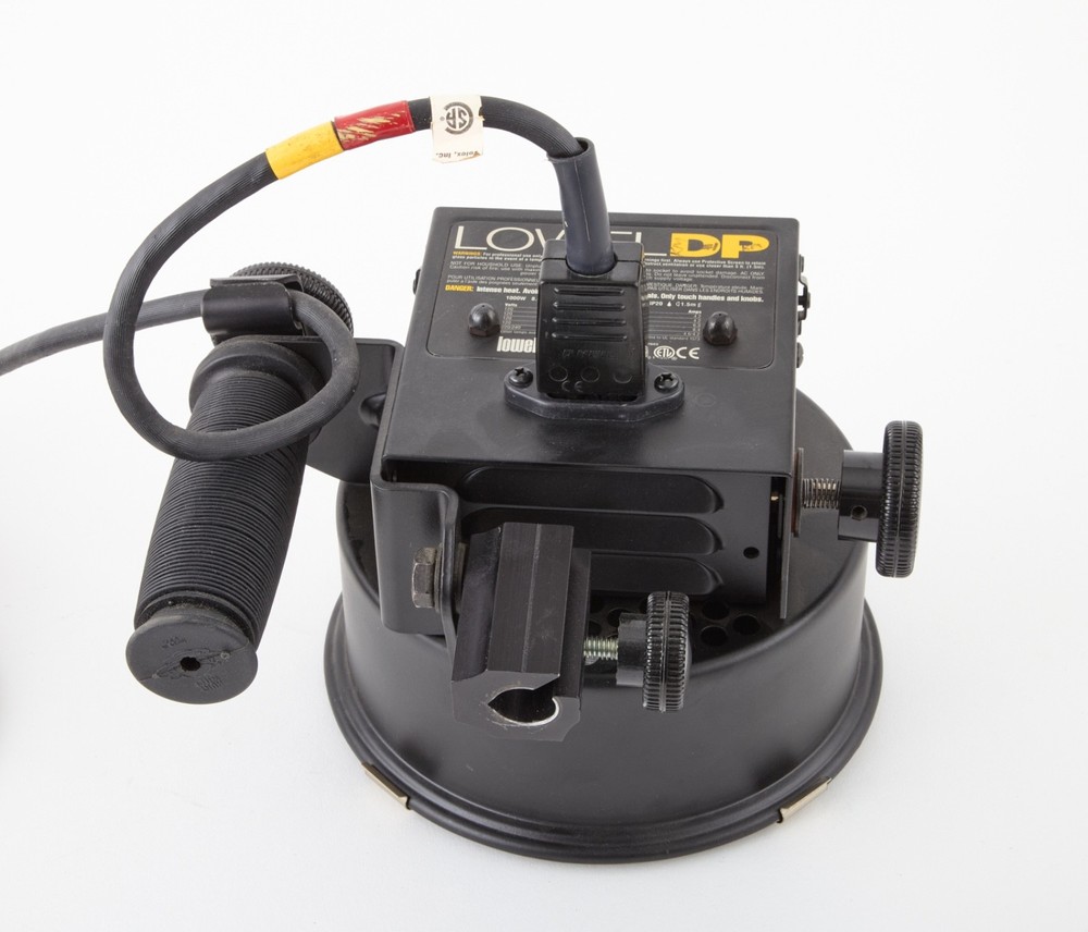 Lowell DP 1000w Halogen Light TESTED WORKS!!