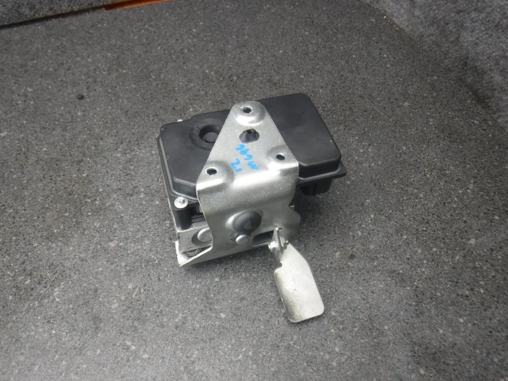 12 Ducati M696 Monster 696 ABS Pump Module ZZG