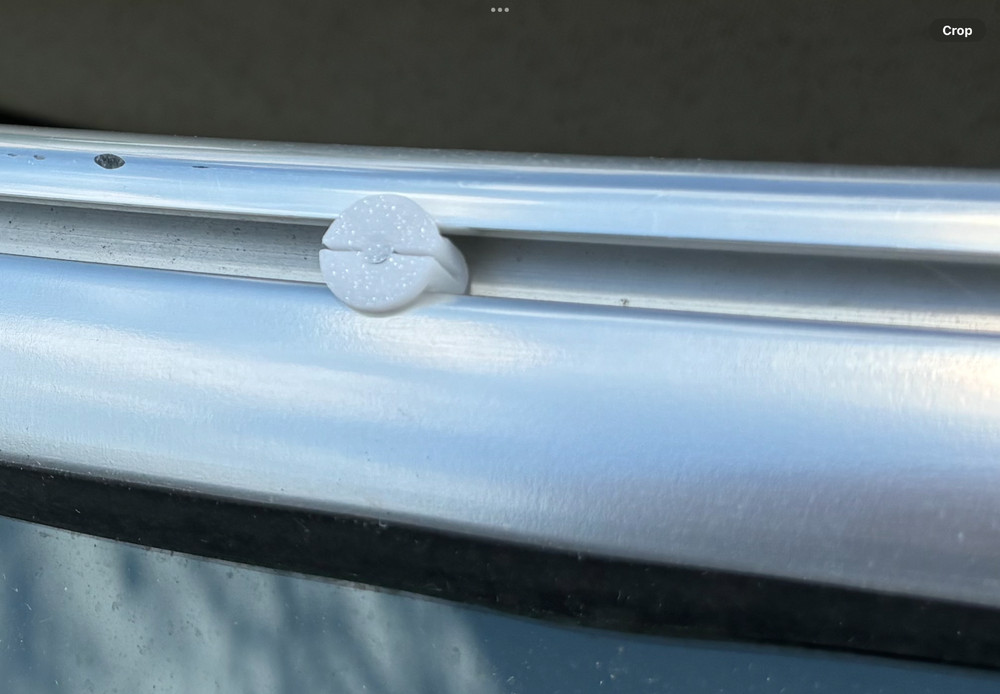 SeaRay windshield snap kit with 6 snaps and 6 inserts
