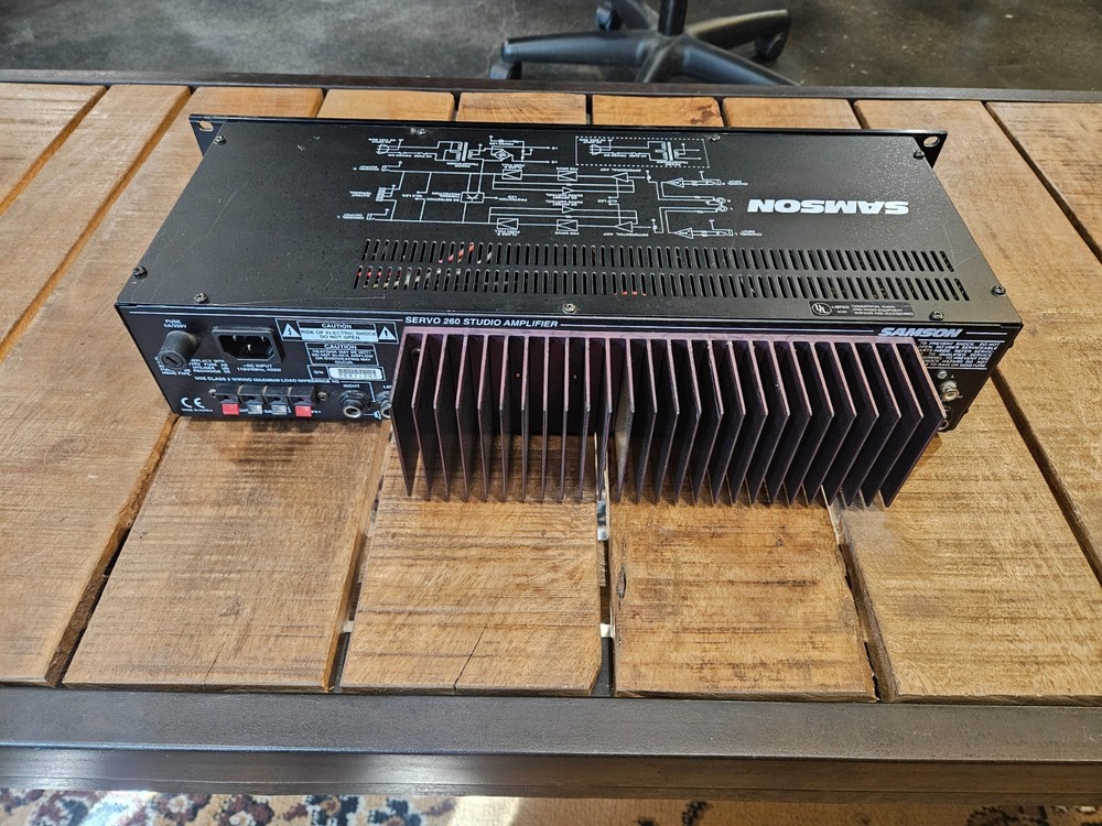Samson Servo 260 Studio Amplifier 130W - Second Listing