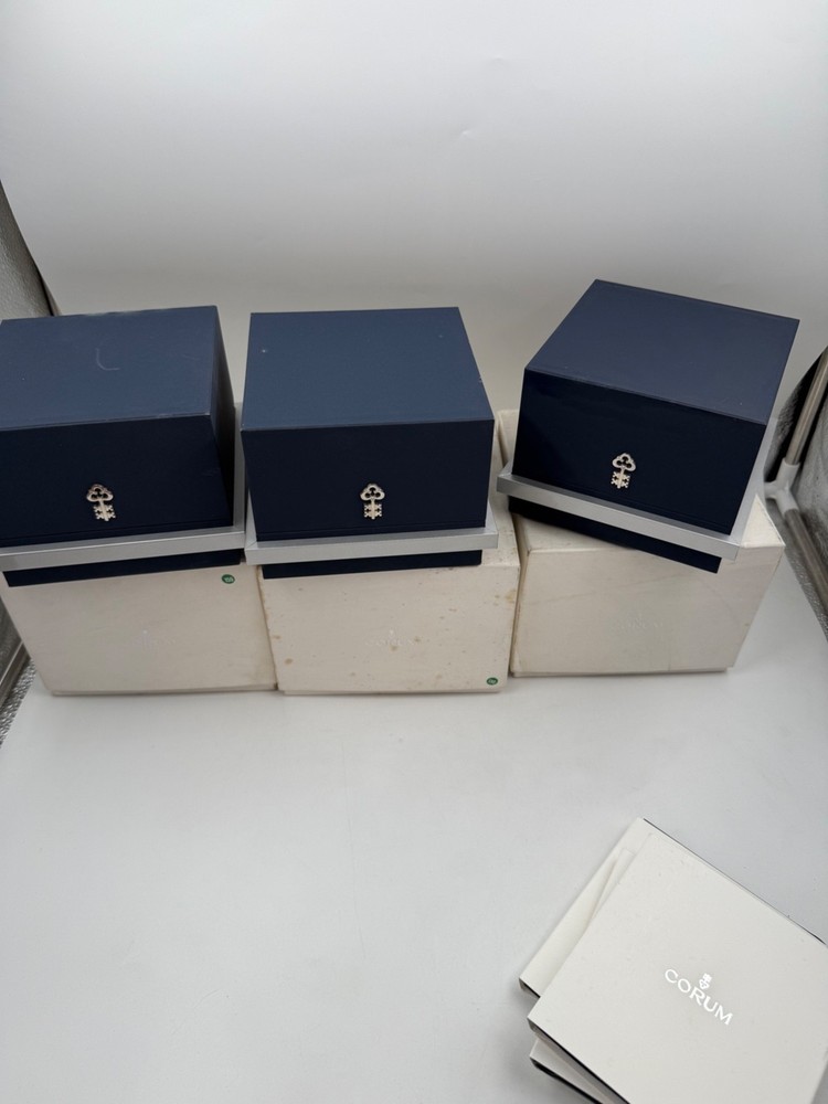 Original Corum Box with blank full set (1box)