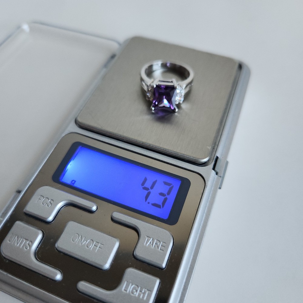 Silver Tone Amethyst & White Topaz Ring Size 7 – 4.3g