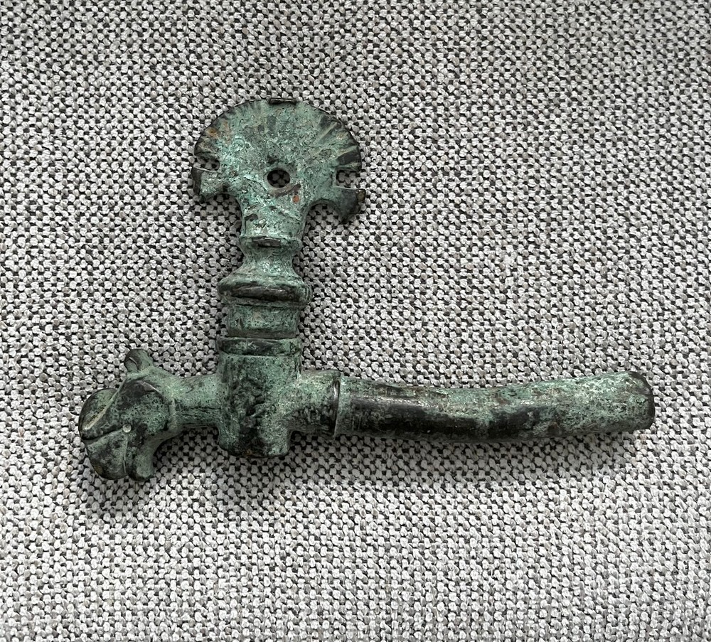 Antique Bronze Valve