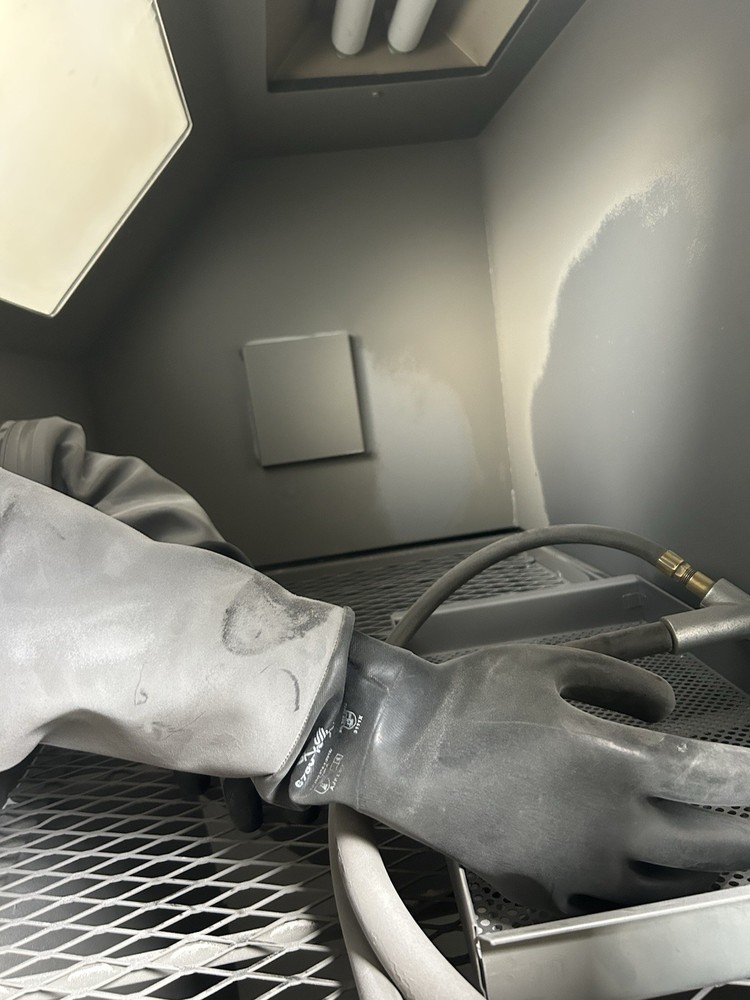 Econoline Sandblast Cabinet