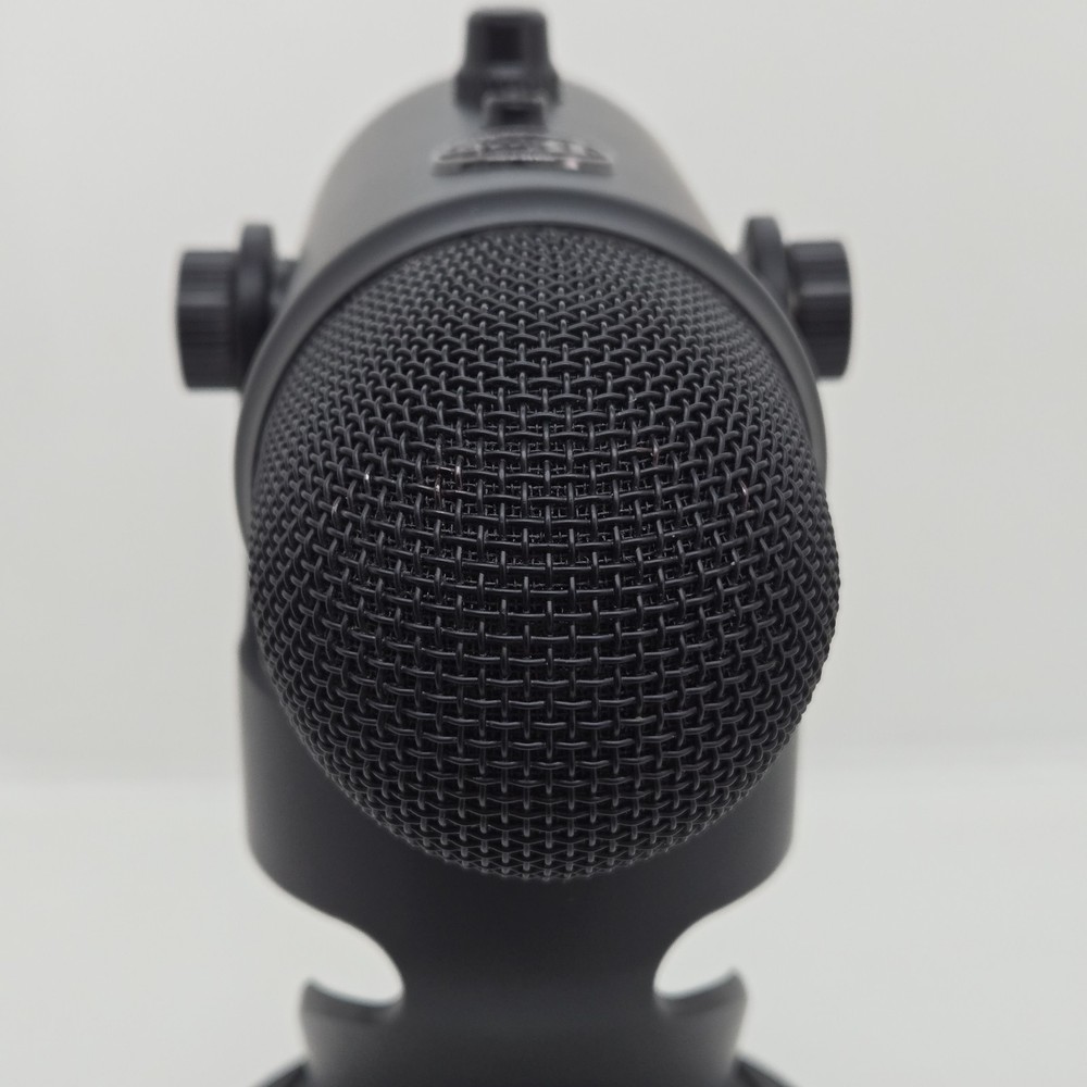 Blue Yeti USB Condenser Microphone Black Multiple Polar Patterns Mute Switch