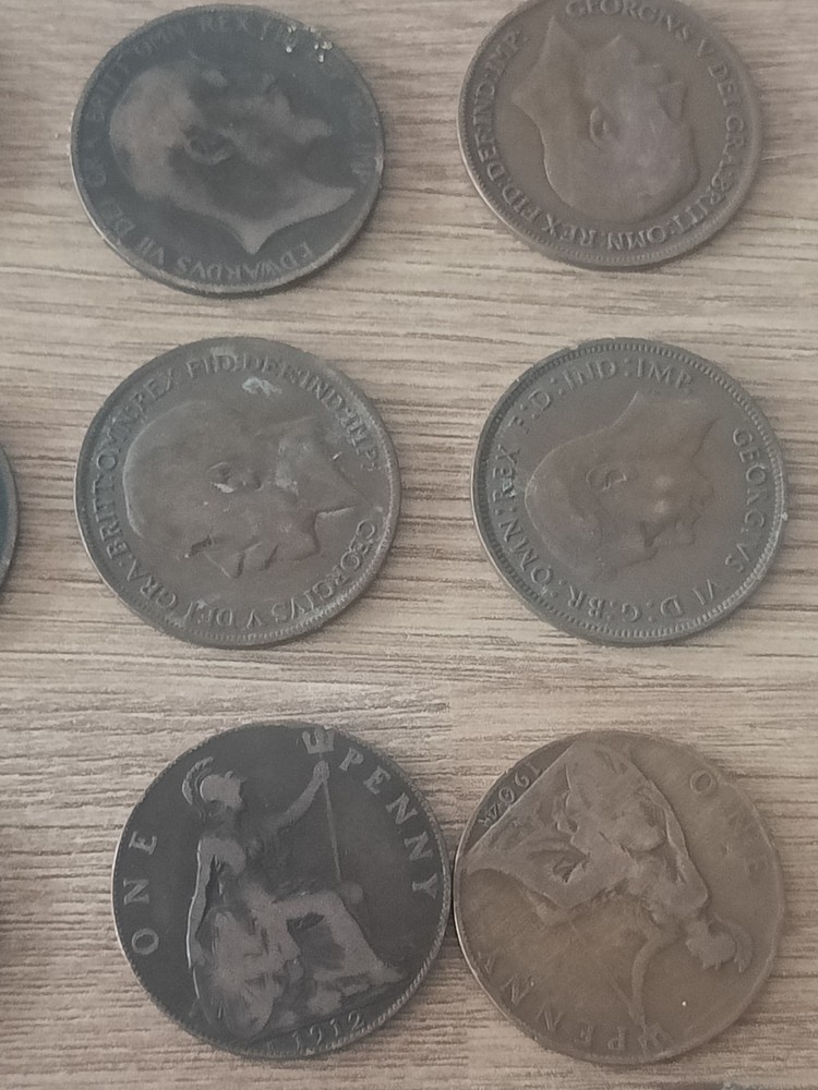 bronze 1 penny coins x 20 mixed dates