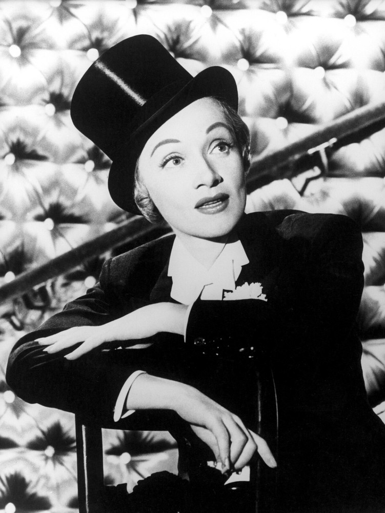 MARLENE DIETRICH  8X10 PHOTO Z3176
