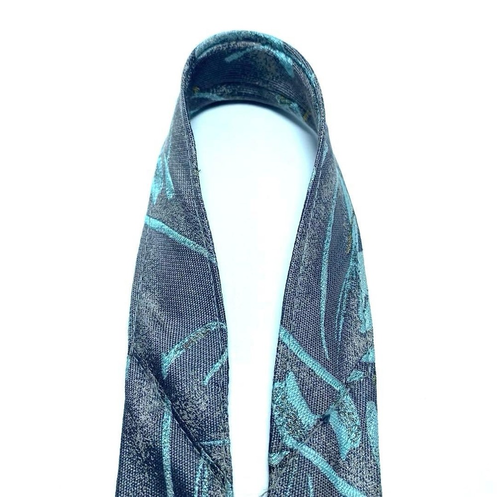 good Guy Laroche tie all pattern mint green