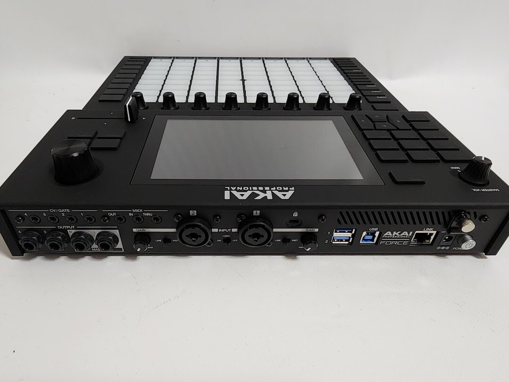 Akai Professional Force Standalone DJ