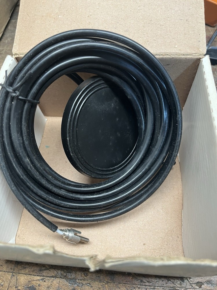 Open Box Fender Guitar Amplifier Footswitch