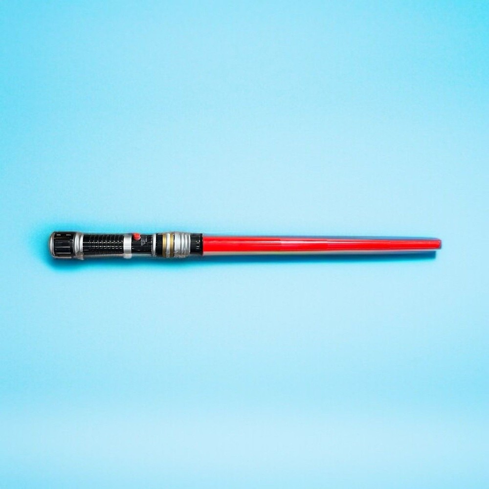 Star Wars Lightsaber Red 2009 lights sounds