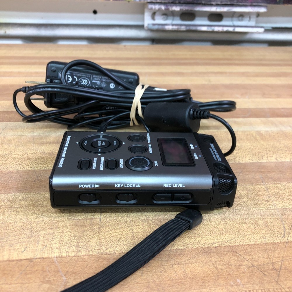 Marantz PMD620 Digital Handheld Recorder w/Power Adapter (WORKS)