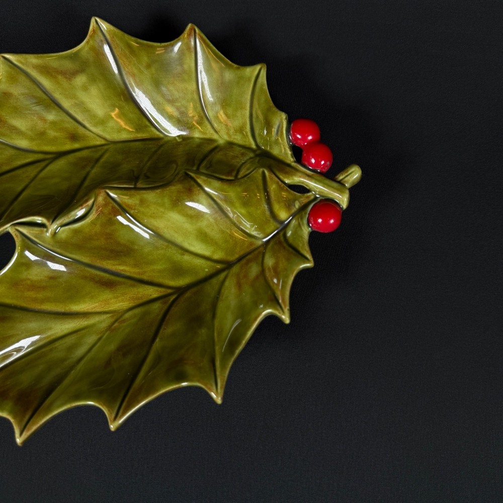 Atlantic Mold Ceramic Holly Leaf Berry Christmas Divided Candy