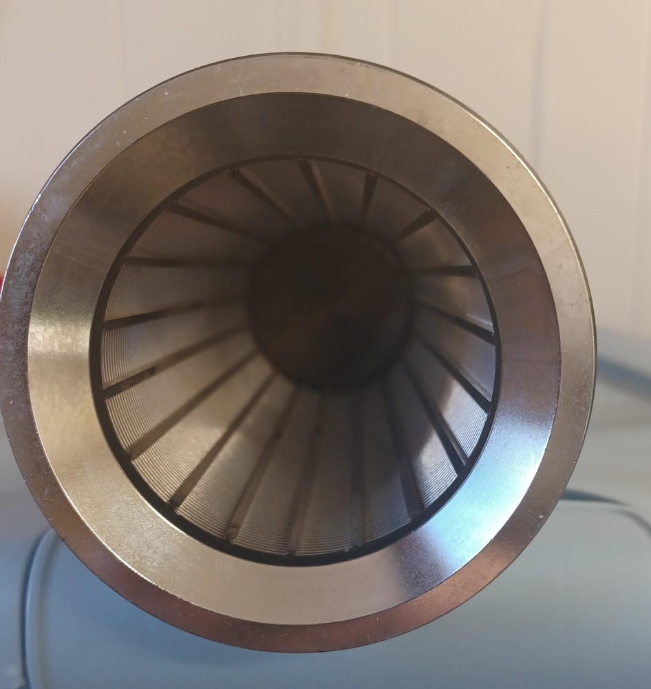 40 Mesh Wedge Wire Insert by Flowtech Inc.