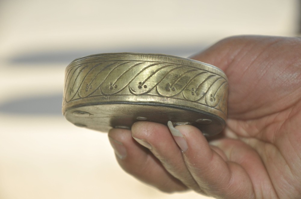 Vintage Iron Round Engraved Handcrafted Brass Fitted Solid Padlock