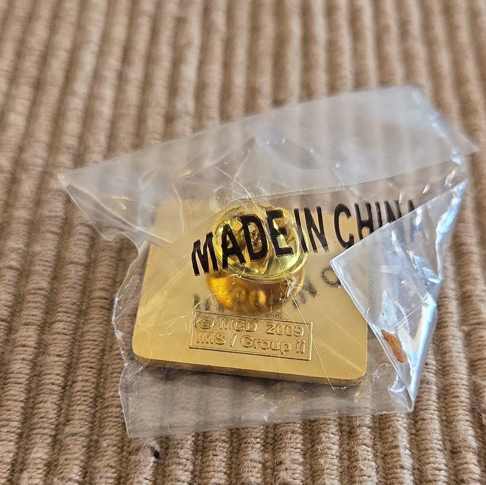 Mcdonalds crew trainer pin