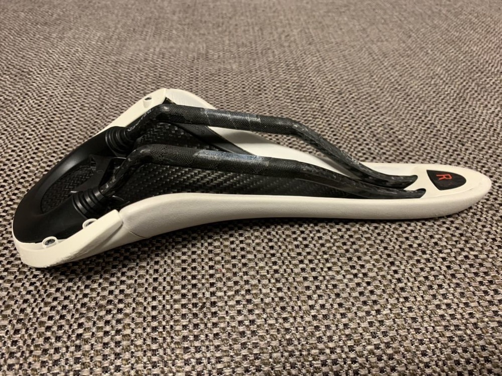 fizik ALIANTE carbon rail saddle