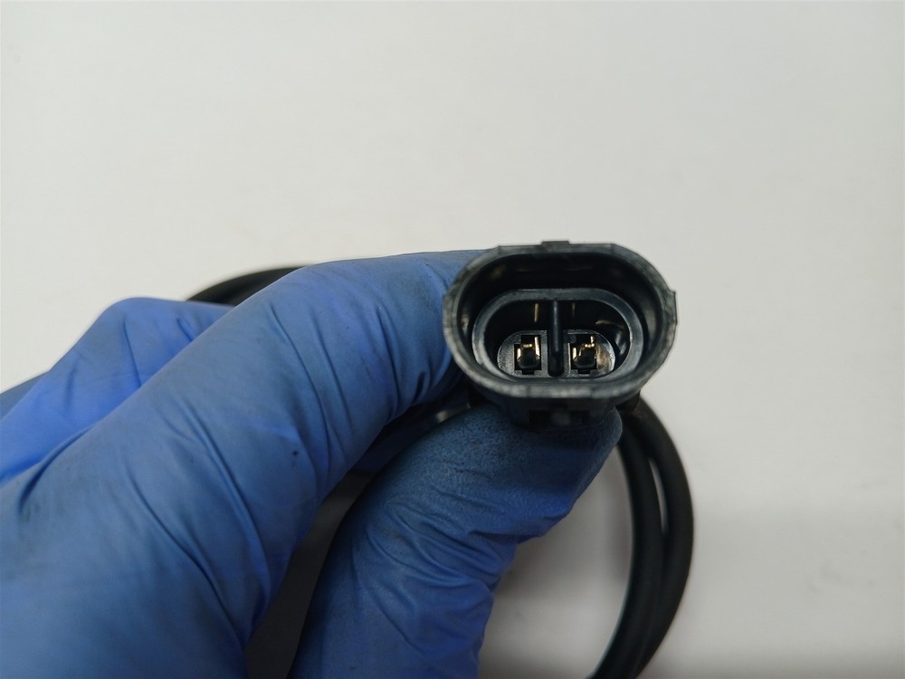 Harley-Davidson 2012 Electra Glide Front ABS Wheel Speed Sensor 40614-08
