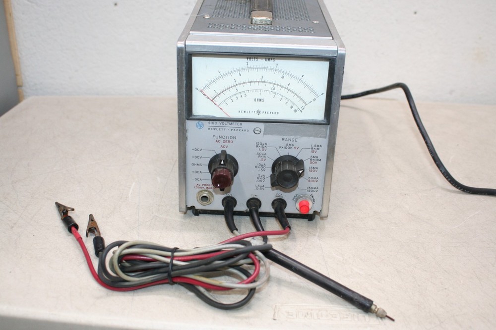 HP 410C Voltmeter Powers On-Untested