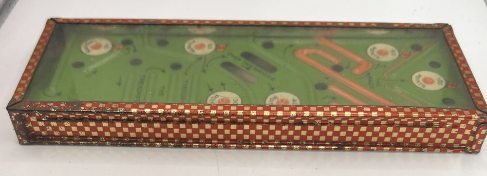Vintage Tin Litho Miniature Handheld Golf Game - Rare! Inside VG, Case has Rust