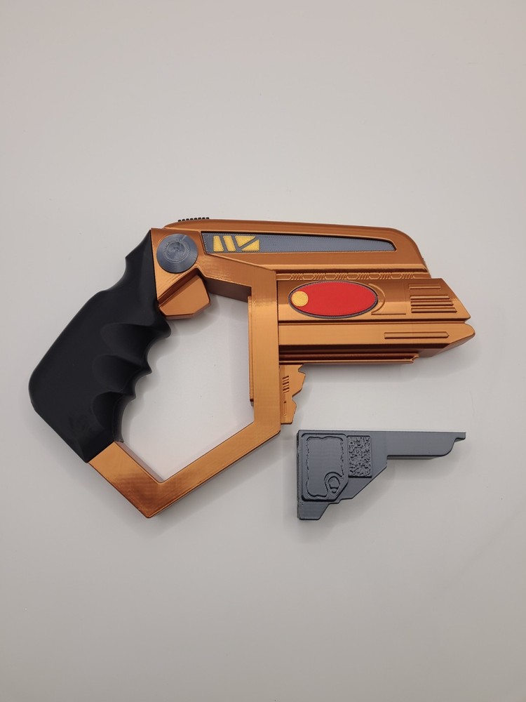 Bajoran Phaser Replica with Display Stand & Holster