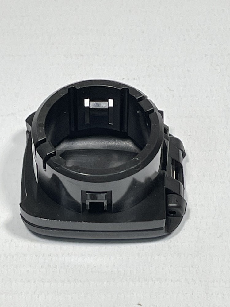 GM OEM RETAINER 13549530