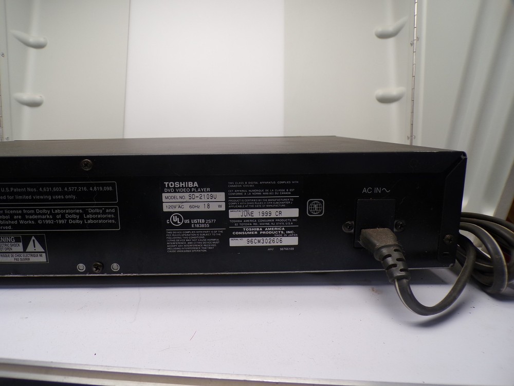 Toshiba SD-2109 DVD Player