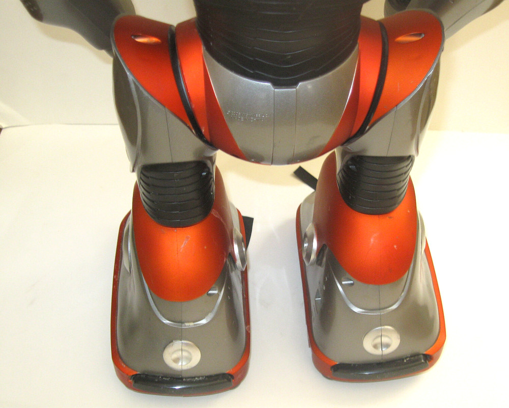 RS Media Robot Robosapien 2006 RC Remote Control Programmable 25 inch Multimedia