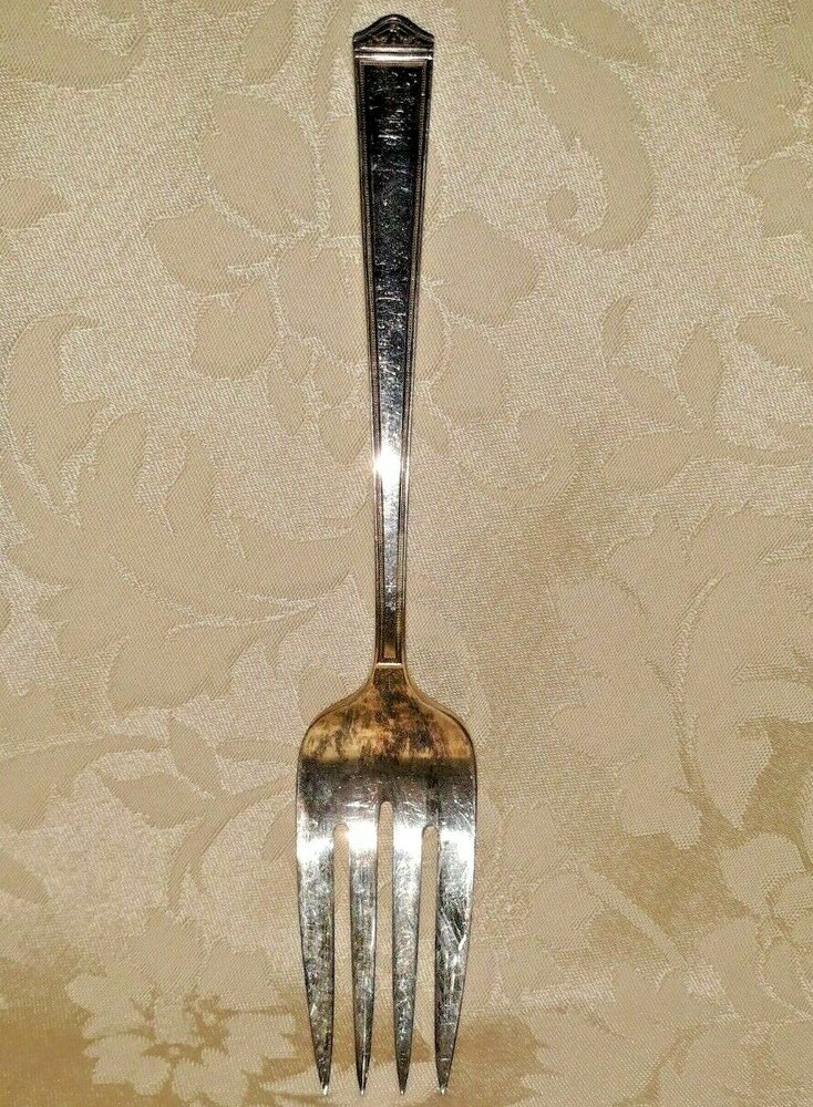 Vintage 1847 Rogers Bros ANNIVERSARY Pattern Silver Plated Serving Fork