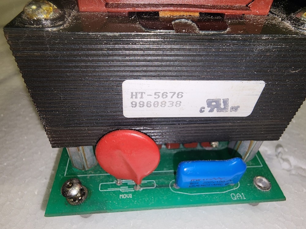 Challenge E-2523 Multiple DC Power Supply