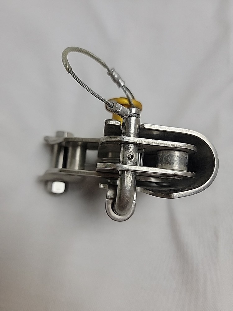 Gemtor Harness Cable Grab Model VW655 2015