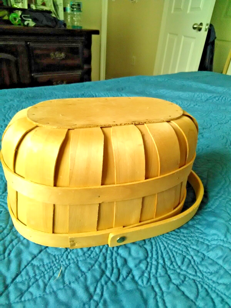 Hand Basket W/Handle made with bamboo or soft wood