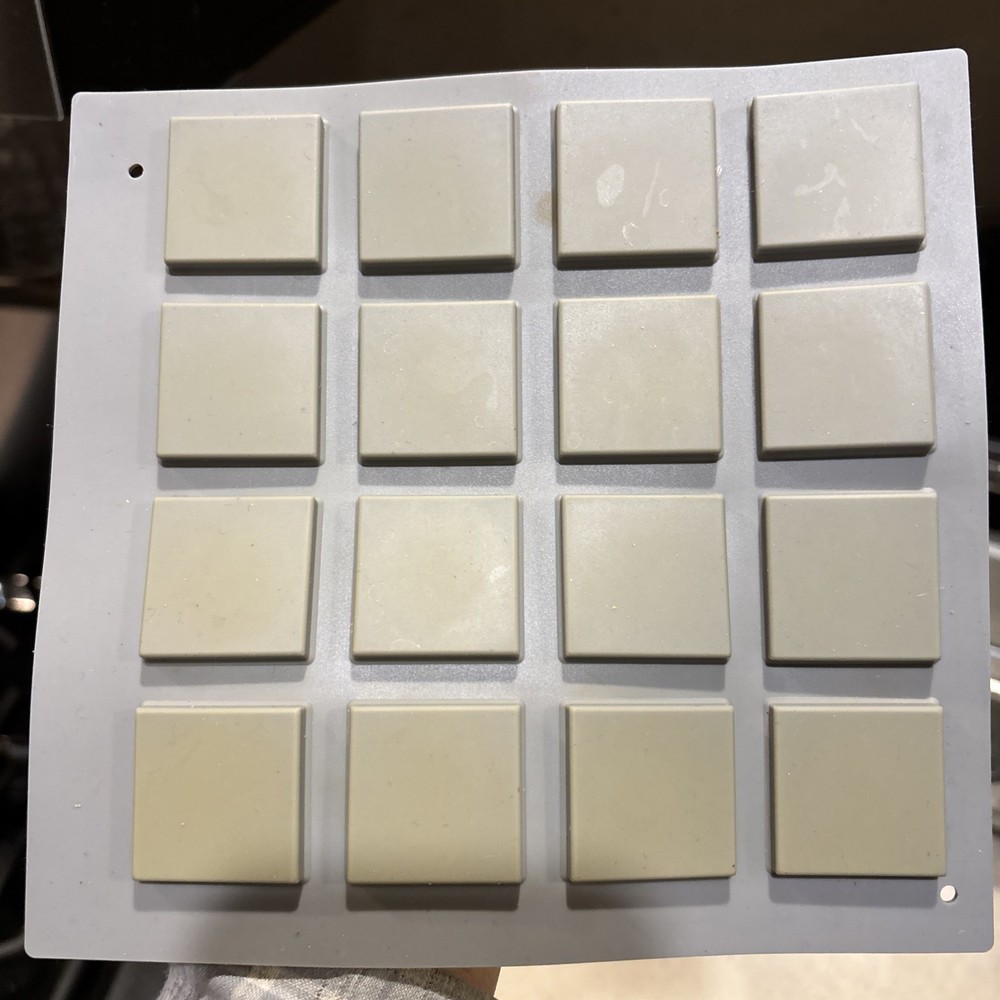 Akai MPC 2000xl/2000 Rubber Pad Replacement Part