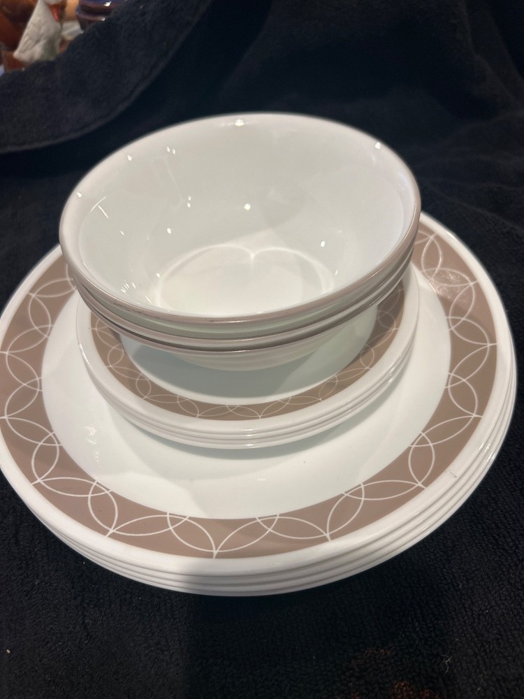 Corelle Sand Sketch pattern Dinnerware set of 11 vintage