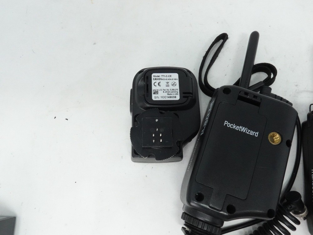 PocketWizard Plus II Transceivers + PocketWizard MiniTT1 Combo