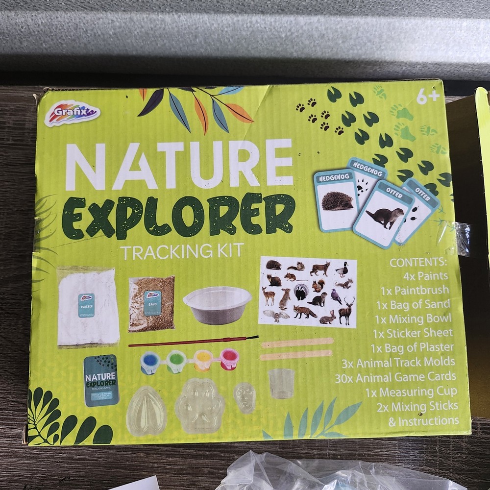 Grafix Nature Explorer Tracking Kit. For 6+. 3 Diff Tracks To Mold & Paint