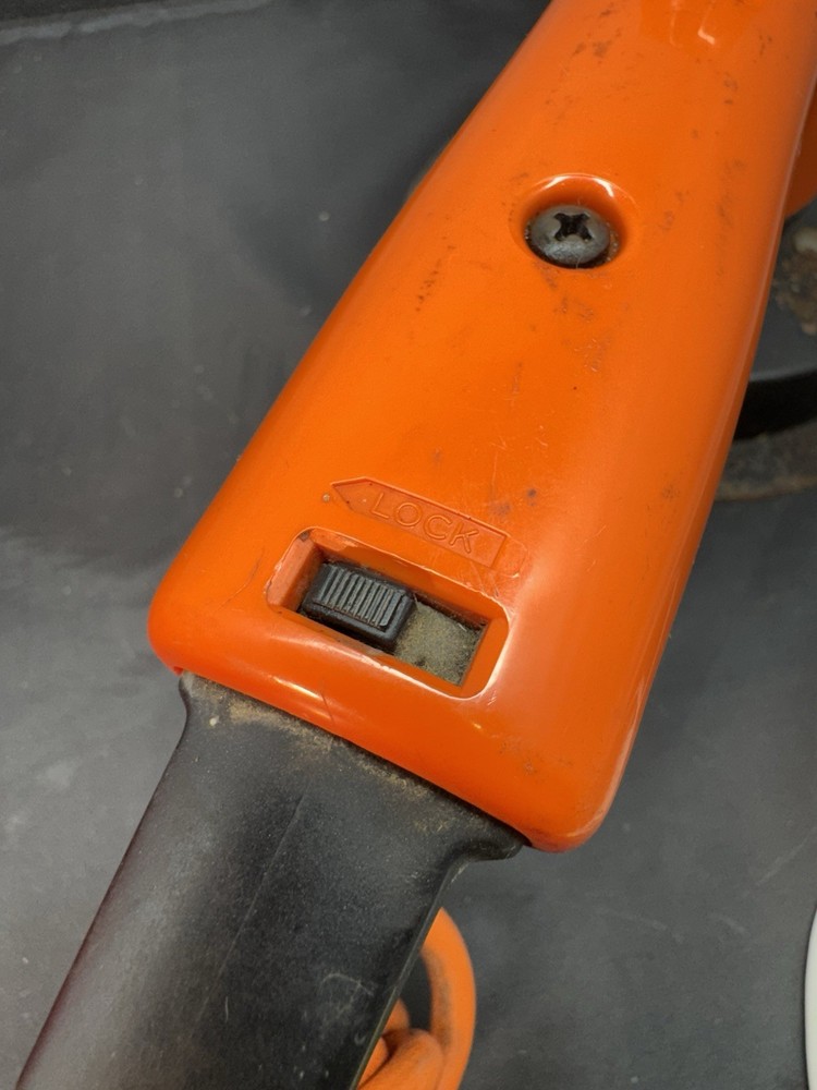 Black And Decker 8" Random Orbit Polisher Model No. 7962 - WORKING!! -
