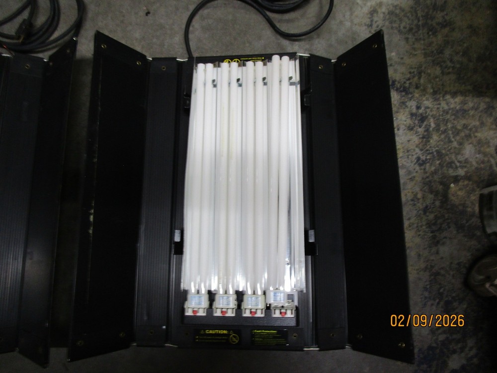 2 Kino Flo DIV400 & 401 DIVA LITE