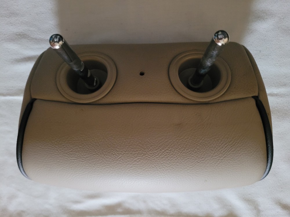 Rover 75 Saloon Rear Center Headrest