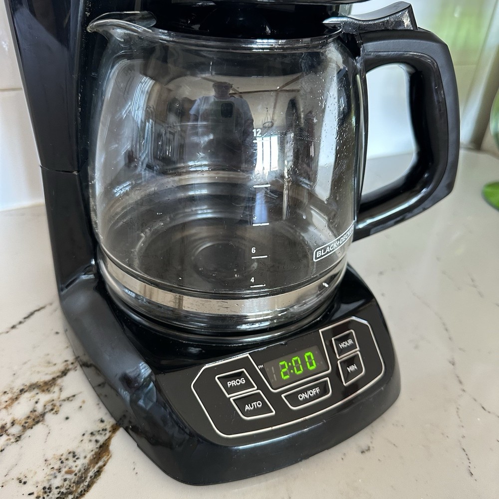 Black + Decker CM1100B 12 Cup Programmable Coffeemaker, Black